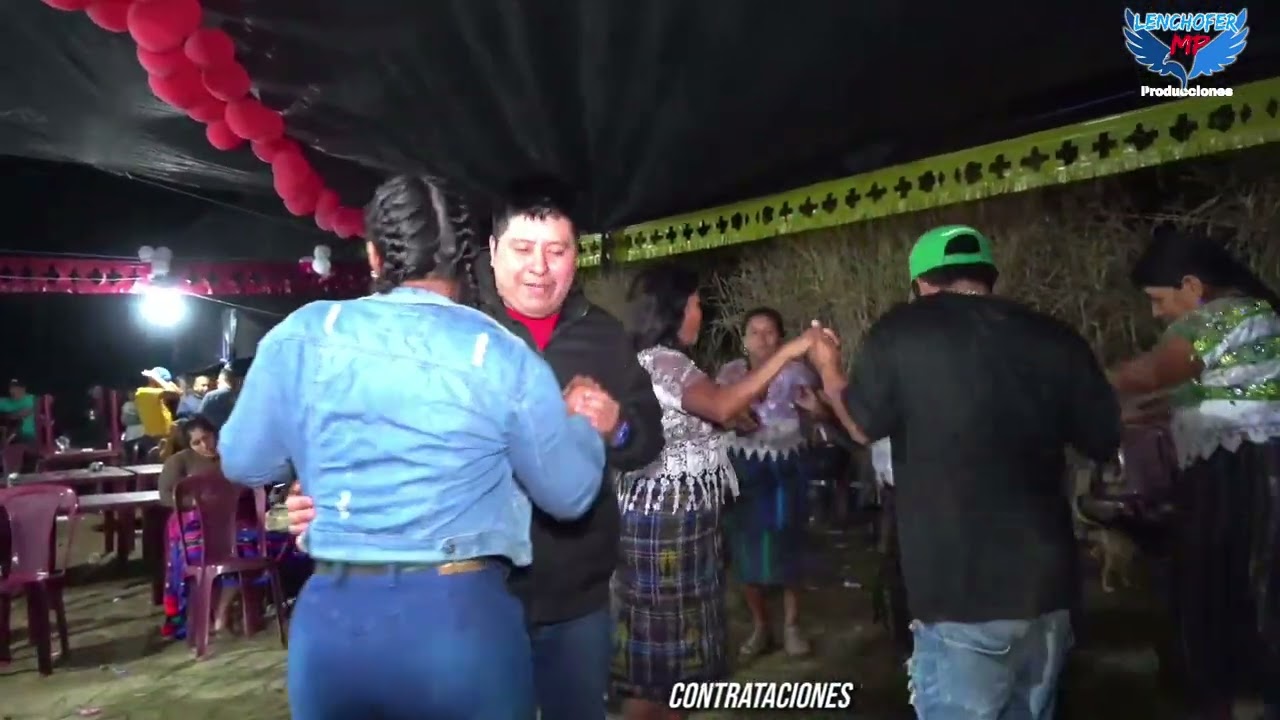 Mix María Elena con sentimiento maya Mam