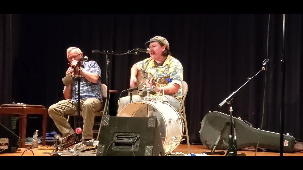 Delanie and Johnny - 'One Bad Stud' South Shore Folk Music Club May 6 2023 