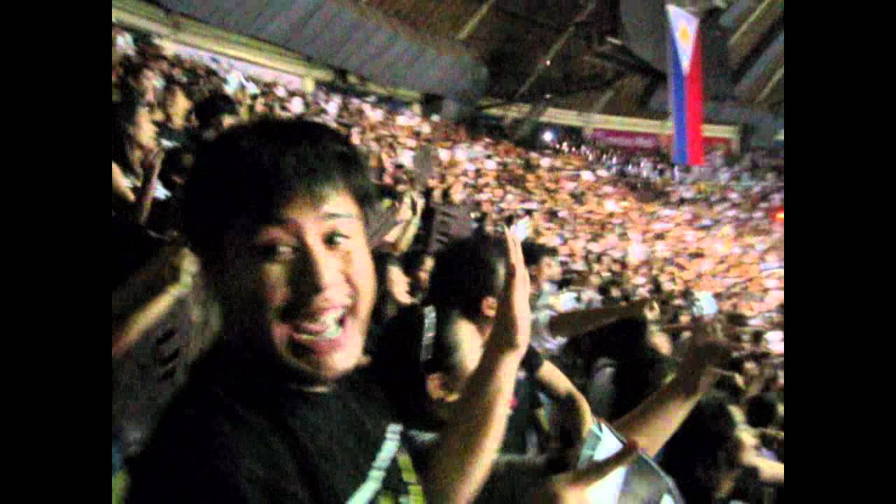 UP crowd reaction on announcement of champions CDC