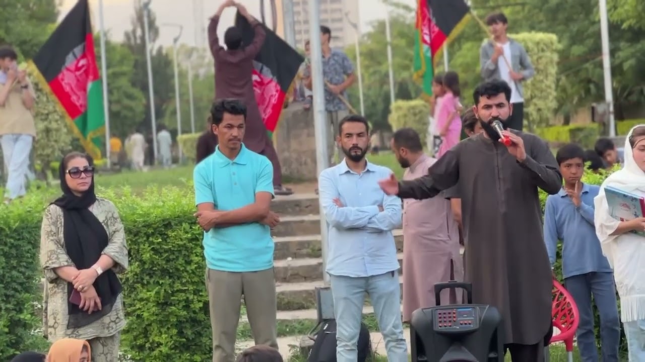 ۵۶ روز زیر آسمان بی‌رحم | مبارزه برای حق پناهندگی