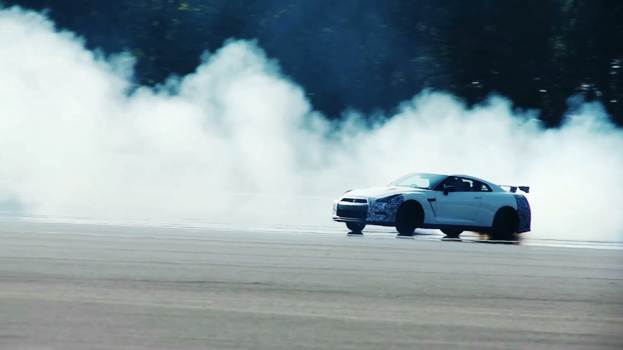 Andy Palmer drives the new Nissan GT-R NISMO at Tochigi