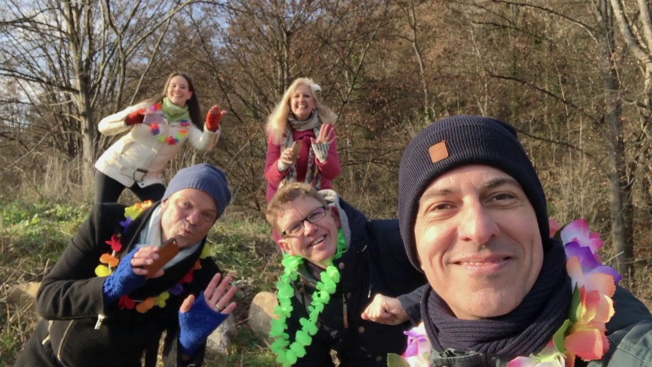 Pepper & Salt und Jo Jung wünschen Frohe HaWaiihnacht!