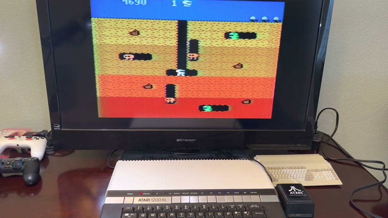 Gaming on the Atari 1200xl
