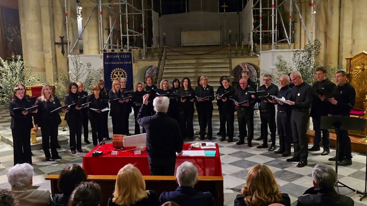 Ubi Caritas di Ola Gjeilo - Coro Montecastello diretto da Giacomo Monica