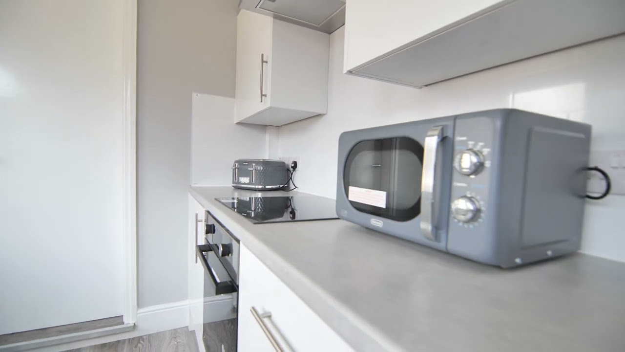 2 Glen Road, York
