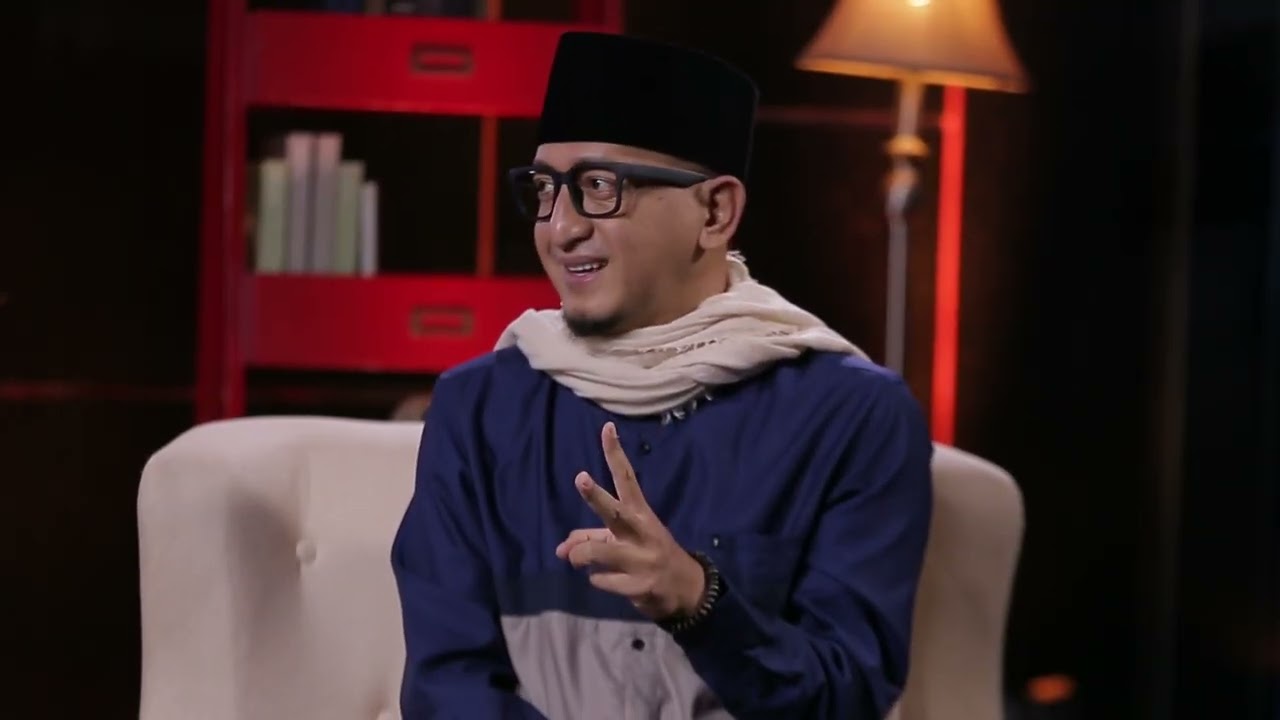 Bagaimana Hukumnya Sambung Bulu Mata Dan Menggunakan Bulu Mata Palsu - Hikmah Di Balik Kisah