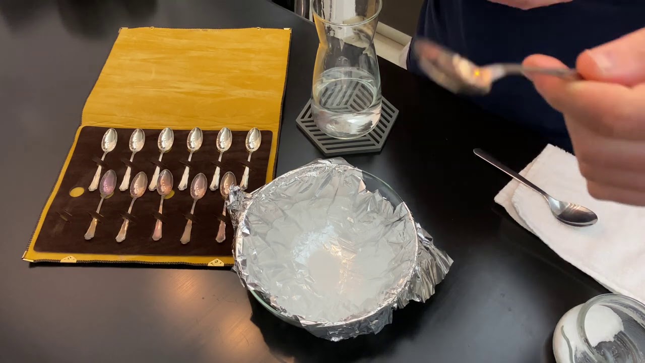 Come lucidare in un lampo l’argento ossidato con una soluzione ecologica! ( reazione incredibile)