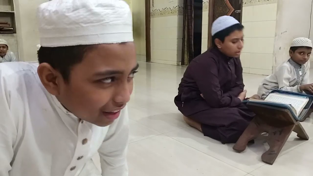 হায়রে, রমজান মাসেও মাগরিবের পরে ক্লাস চলে ।