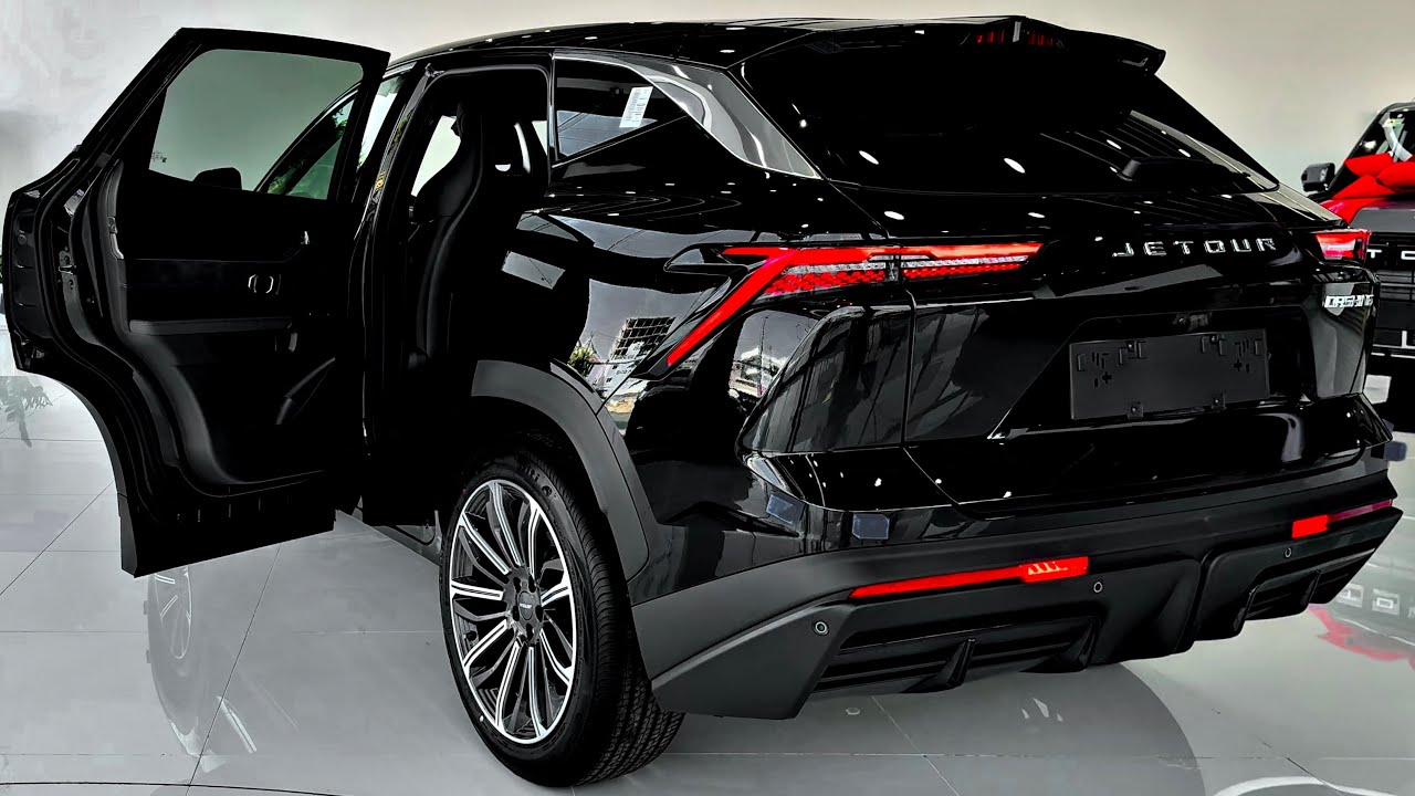 2025 JETOUR Dashing 1.6TGDi: Luxury Sports SUV | Black Metallic