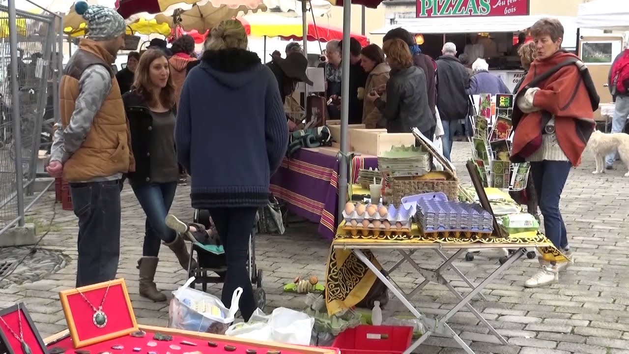 March&eacute; du dimanche