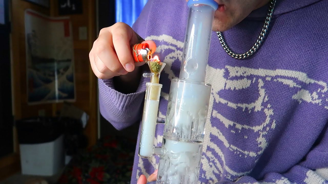 Bong rip got me lit asf