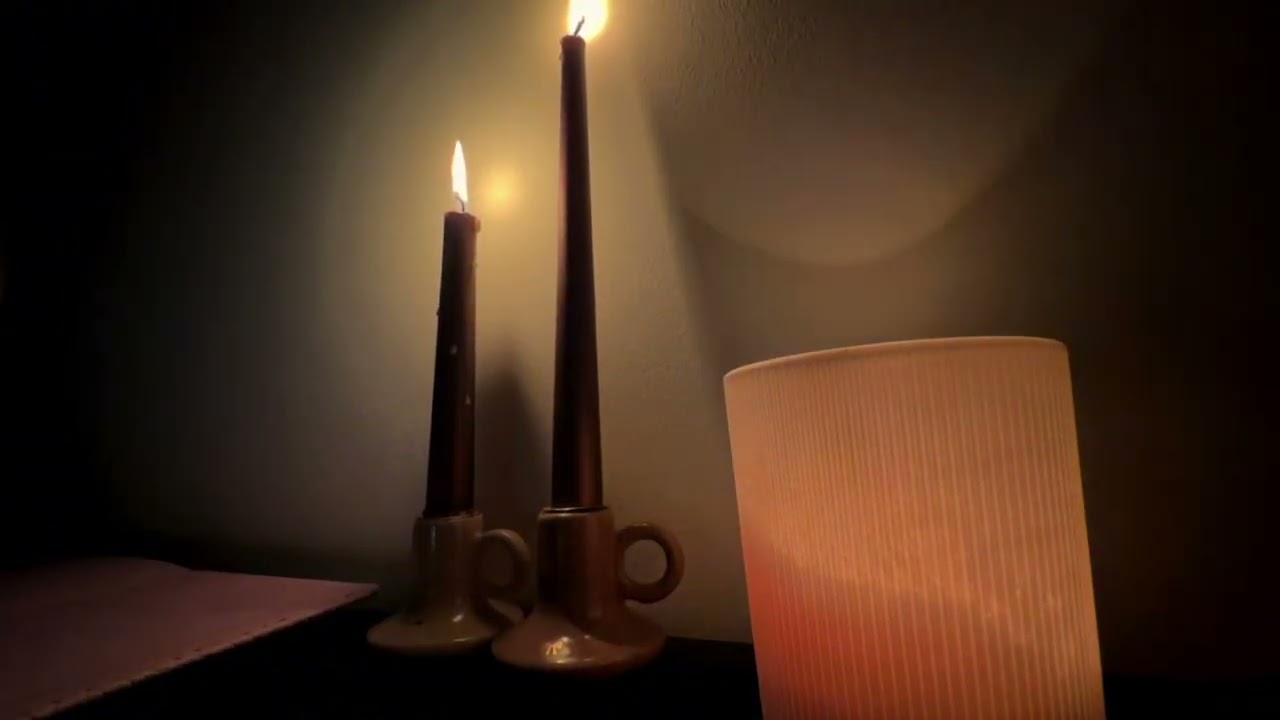قراءة هادئة من كتاب أنا يوسف تساعدك على النوم🌙🕯️|ASMR 