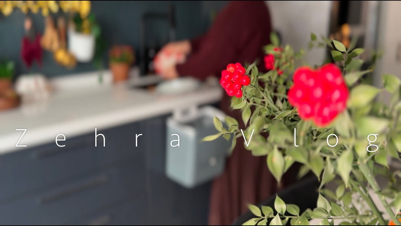 ‏Cozy Weekend in Istanbul | سفرة دافئة | جولة ليلية في شوارع اسطنبول | مربى الفراولة اللذيذة 🍓 🤍