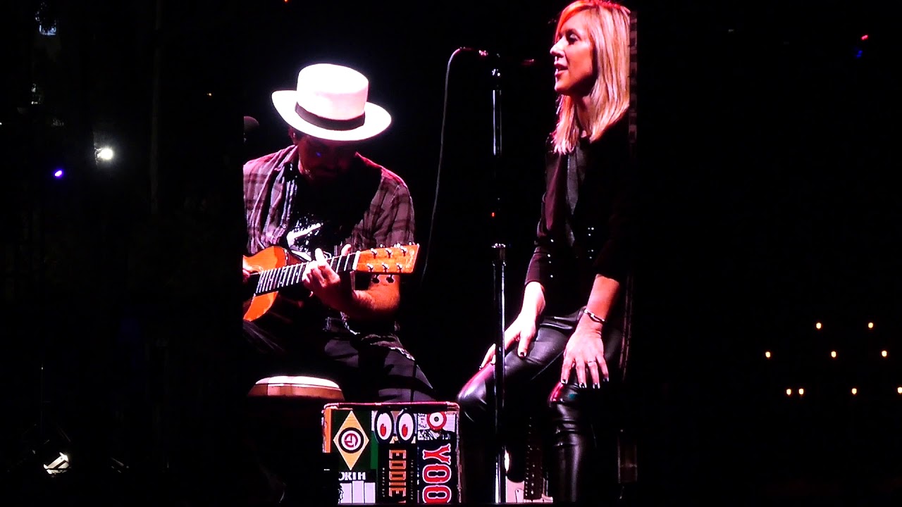 EDDIE VEDDER & LIZ PHAIR : 