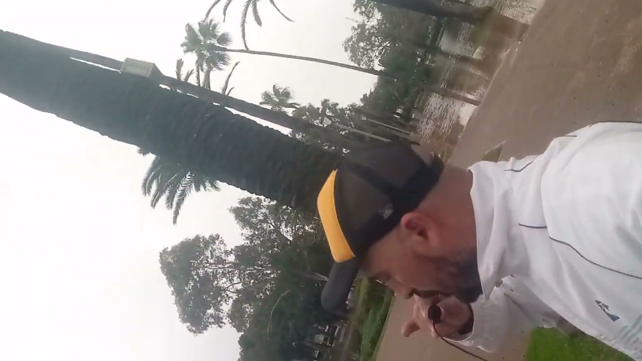 فصل الشتاء في مدينة طنجة👋🌧️😧الأمواج البحر،،😧