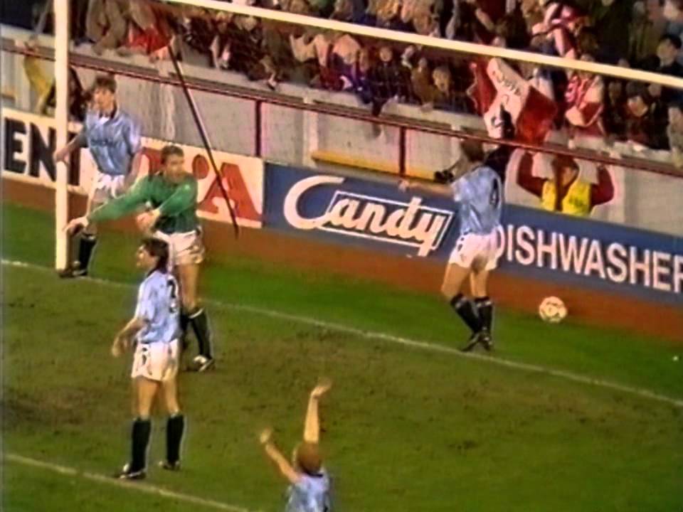 [90/91] Liverpool v Manchester City, Nov 24th 1990