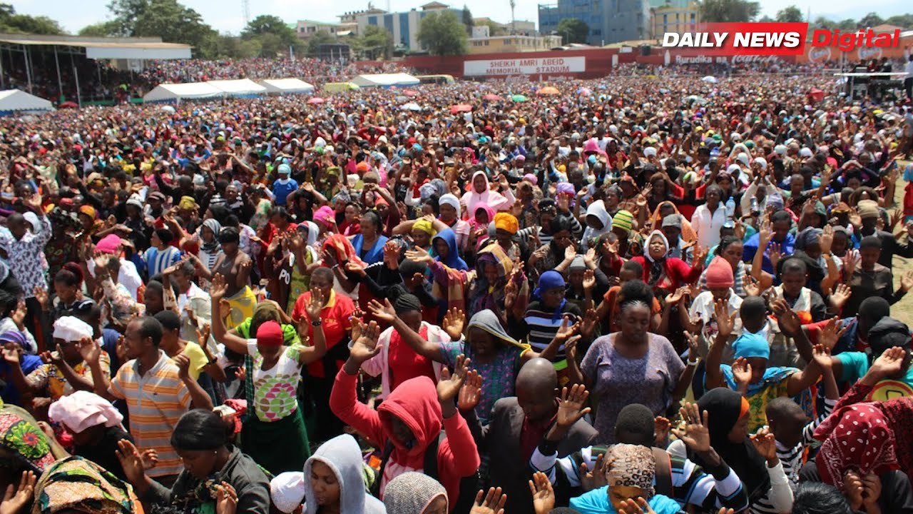 ТАНЗАНИЙЦЫ ПРОСЫПАЮТСЯ