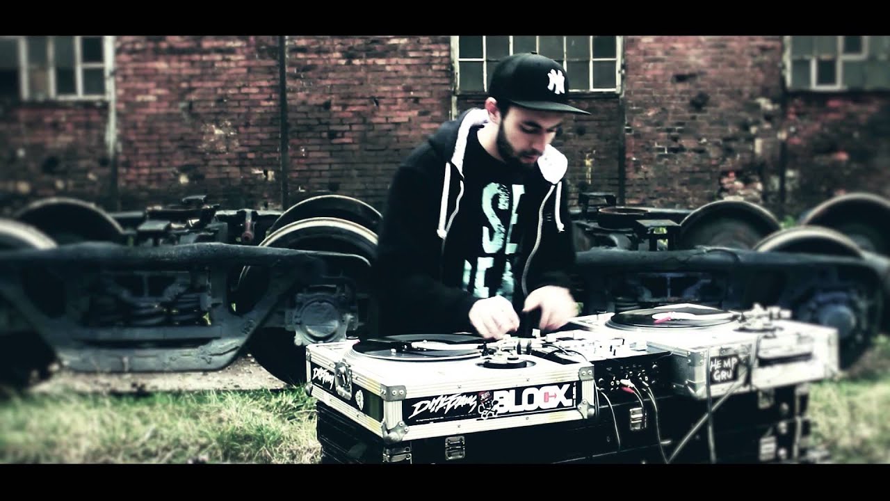TUR feat Dj. Danek - To dla wszystkich tych/Kraina prod. Szymon TUR ( OFFICIAL VIDEO)