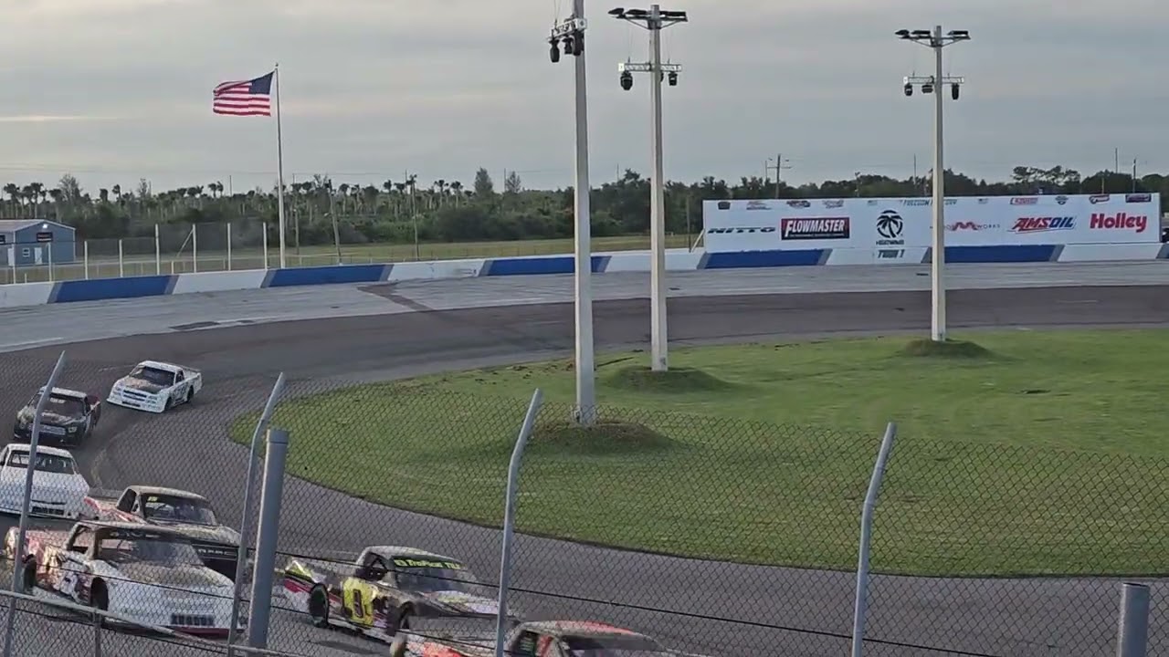 Pro Truck #34 at the Freedom Factory 10/11/2025. Dakota had his hands full. 