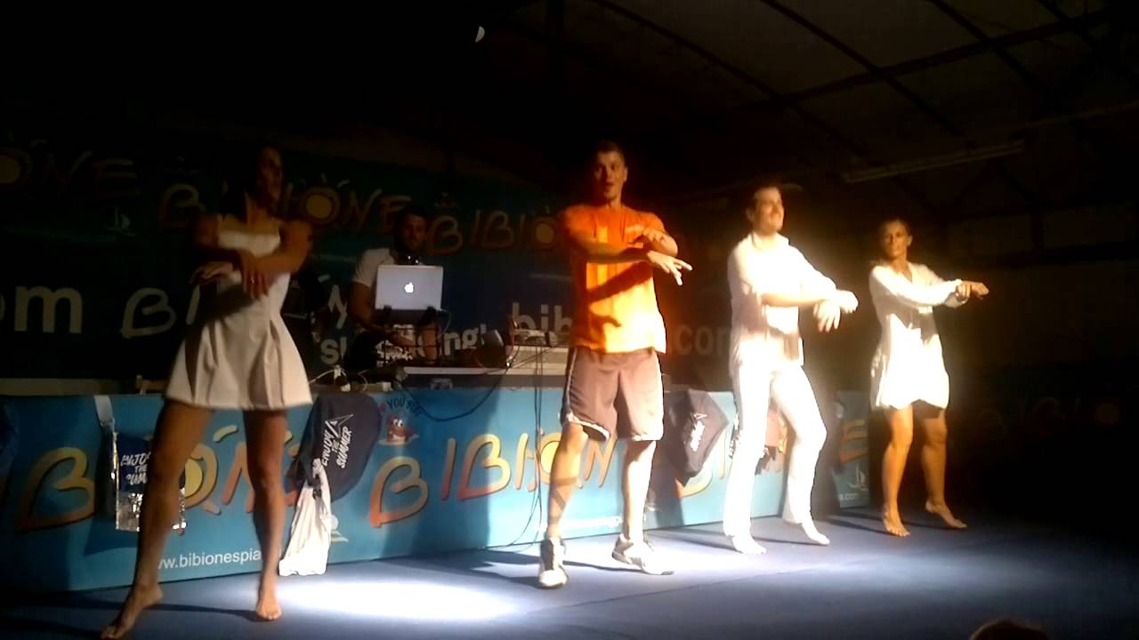 Gangnam Style 30 07 2013 con Anemos Animazione