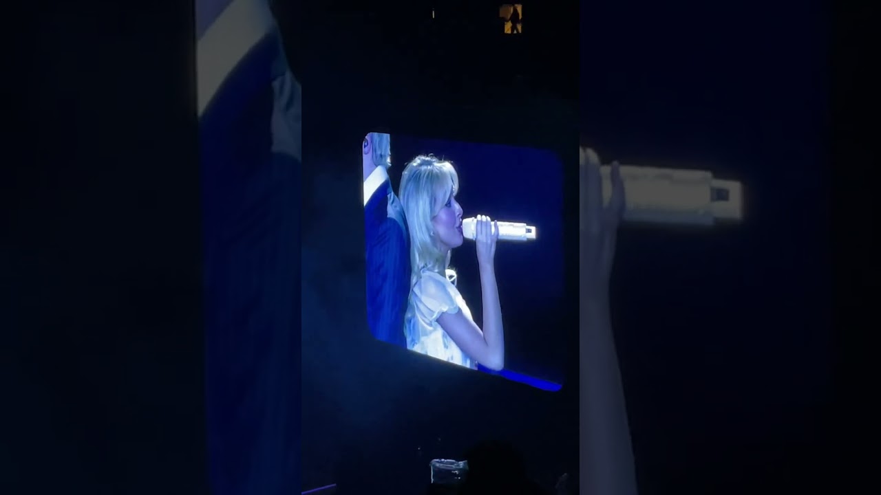 SABRINA CARPENTER // Tornado Warnings // MSG N3 10/29
