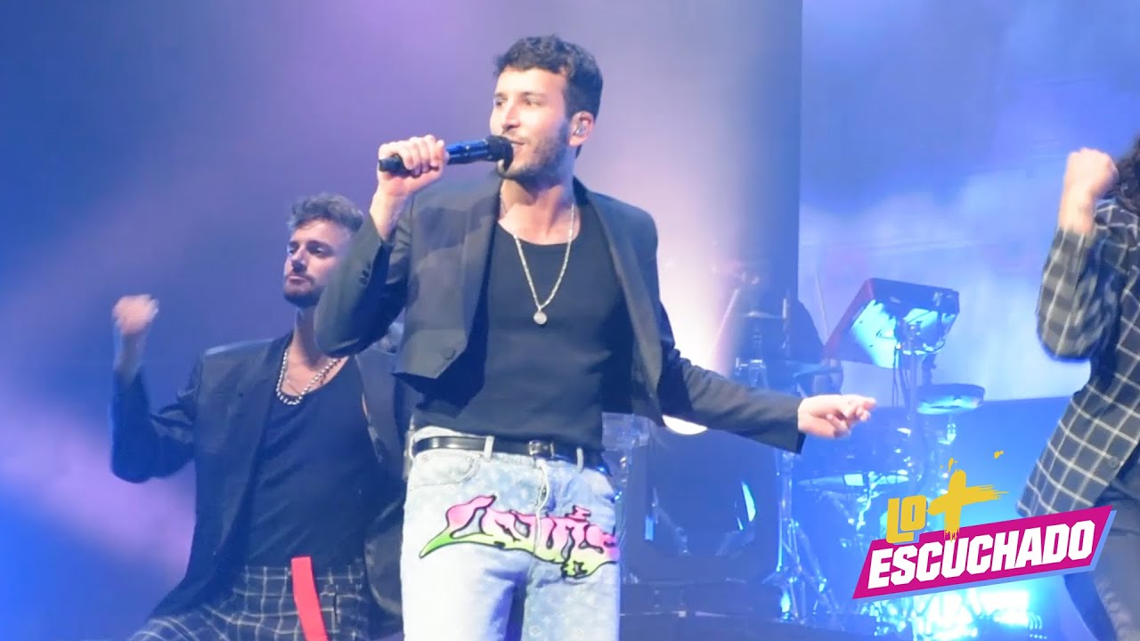 Sebastian Yatra - Melanc&oacute;licos an&oacute;nimos (en vivo Uruguay 2022)