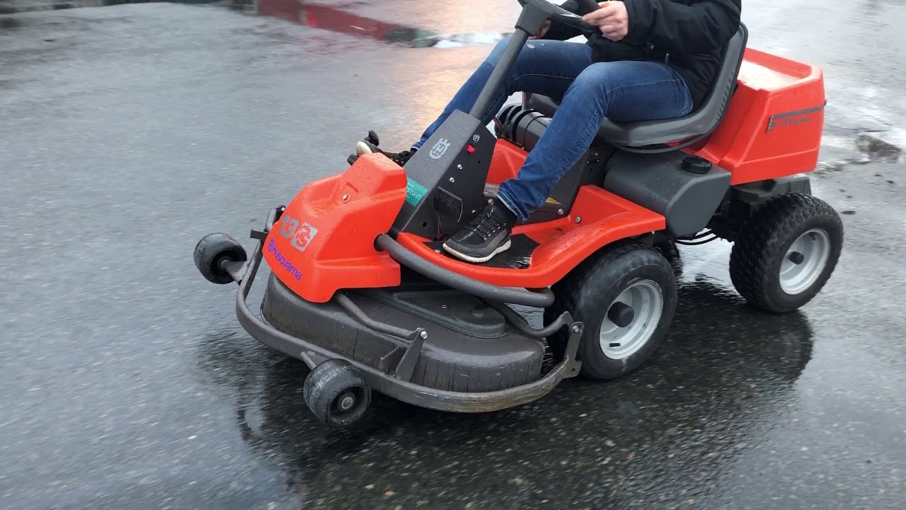 K&ouml;p &aring;kgr&auml;sklippare Husqvarna Rider 13 R special -05 p&aring; klaravik.se
