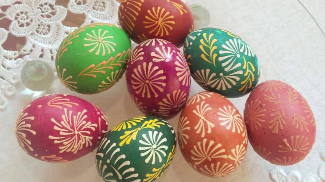 Pisanki zdobione za pomocą wosku &ndash; krok po kroku