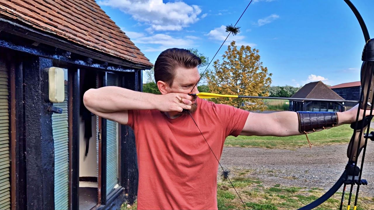 Pat Norris Springy Rest. Testing It On My Recurve Bow