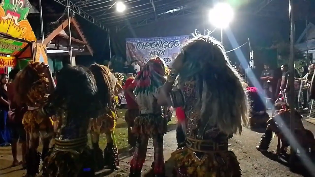 BUTO GEDRUK BERSATU LAMPUNG JARANAN TURONGGO BUDI SANTOSO LIVE ADI JAYA LAMPUNG TENGAH.