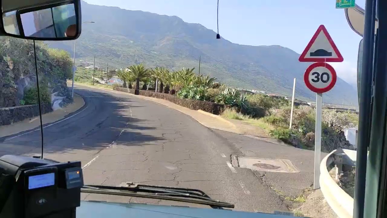 El Hierro , Bus 3 , Las Puntas -  la Frontera , Canary Island Spain