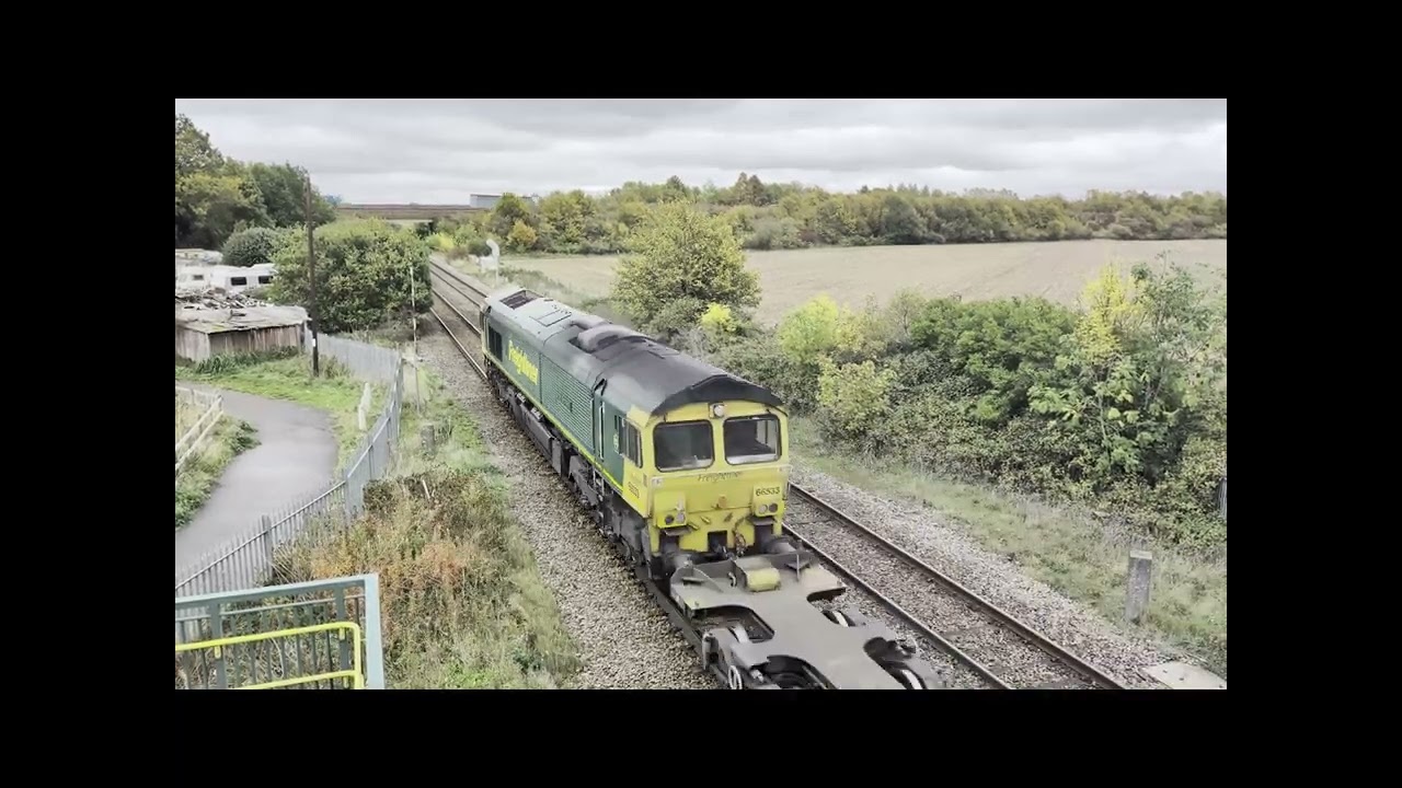 Flash Railway Photography: 6M30 + 4E24 at Foxcovert Road. 13.10.25