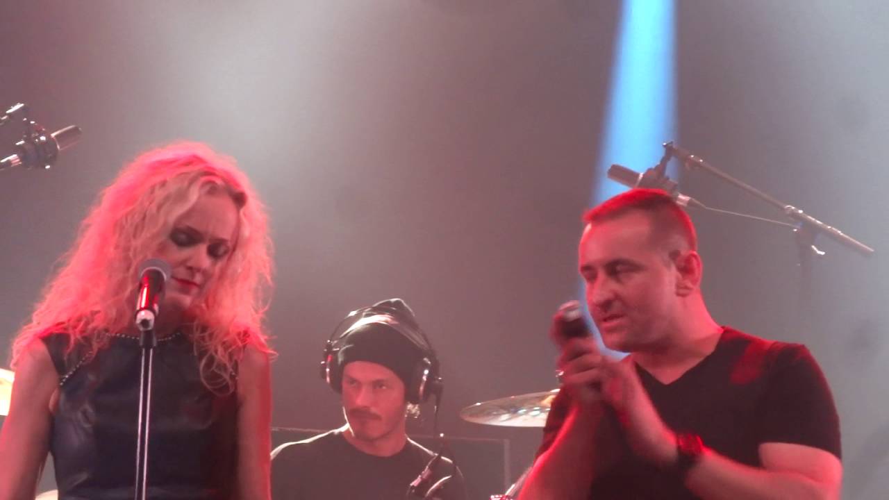 Liv Kristine ft Raymond Rohonyi (Theatre of Tradegy) - Siren (Live HD) @ MFVF - 2016