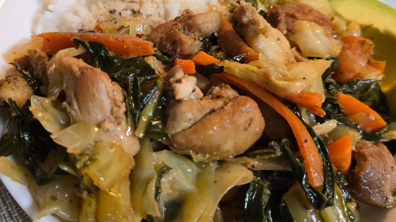 Chicken chop suey served with rice avocado