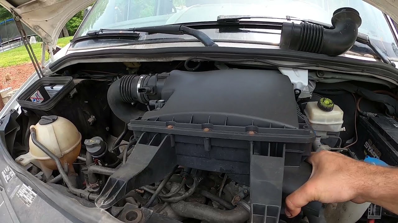 2014 Mercedes-Benz Sprinter Van Hit 500k miles. All Fluids Replaced Under $400 (like new)