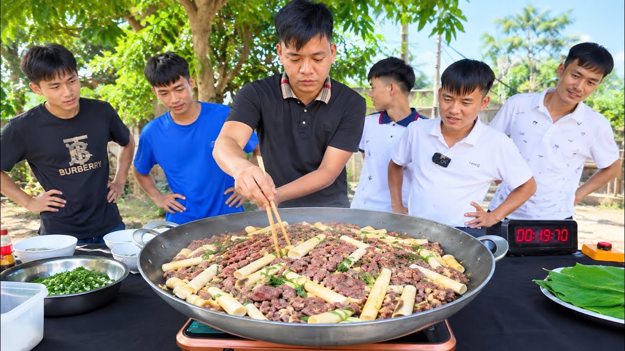 Hưng Vlog - Tr&ograve; Chơi Đấu Gi&aacute; X&agrave;o Thịt B&ograve; Măng Tr&uacute;c Ăn  Thời Gian Ngắn Nhất Nhận Thưởng 500$