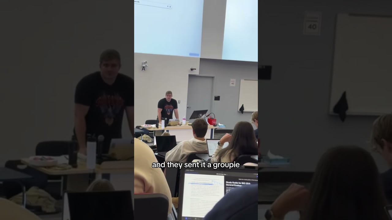 At least he didn&rsquo;t overreact😂 #college #studentlife #school #cheating #uni