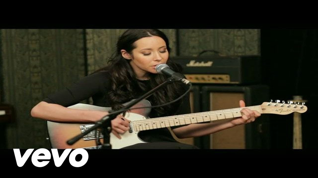 Nerina Pallot - Put Your Hands Up