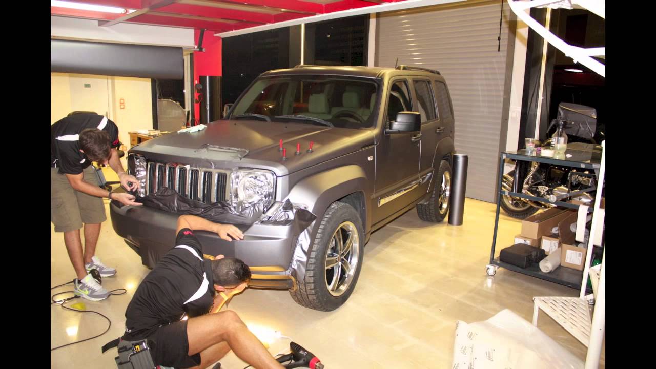 3M Protect Car Wrap - Jeep Cherokee KK with 3M Matte Dark grey