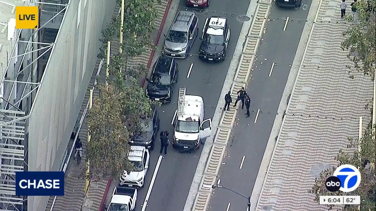 FULL CHASE: Dangerous chase ends after suspect surrenders at Santa Monica Pier