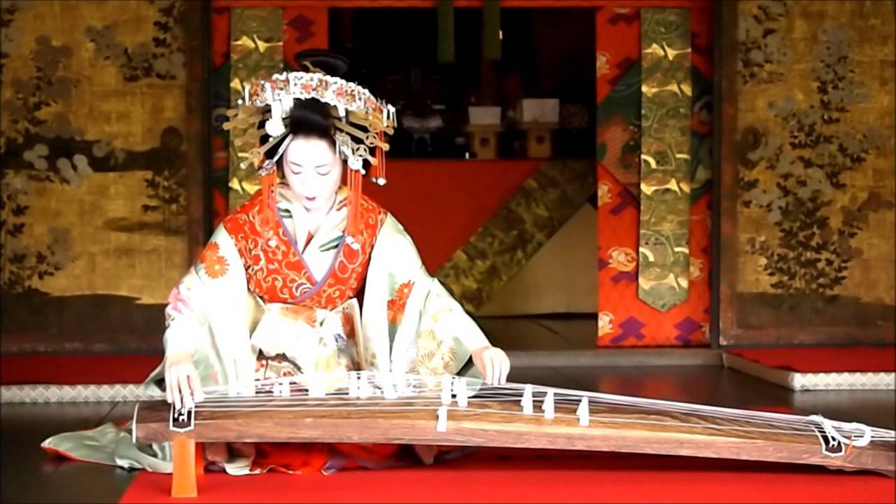 宝鏡寺　人形供養　島原太夫による箏・舞の奉納