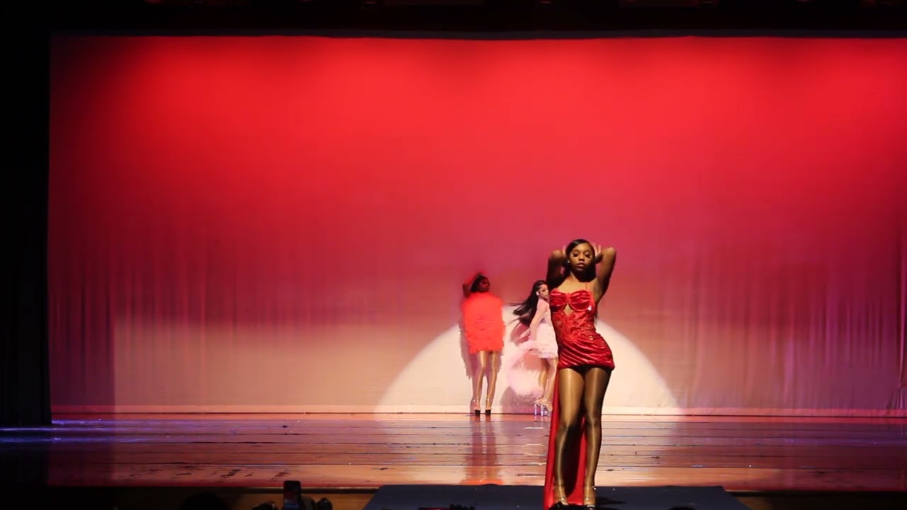 Allure Models Ent, Genres of Allure Entertainment Fashion Show - House