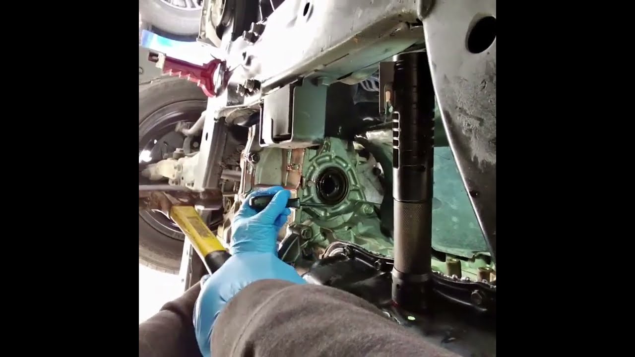 2010 (2006-2010) Hyundai Sonata Leaking Transmission Fluid - Output Shaft Seal (Right) Replacement