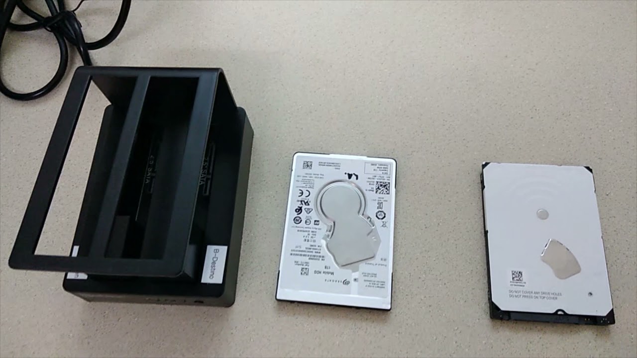 Herramientas para el técnico informático: Clonador de unidades de disco SATA Manhattan Mod. 130479