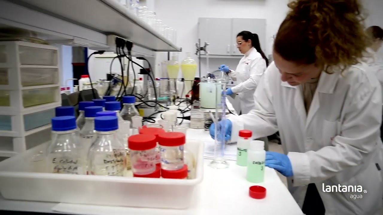 Laboratorio y taller de #LantaniaAgua