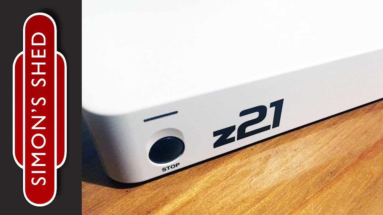 Roco z21 DCC model train controller review