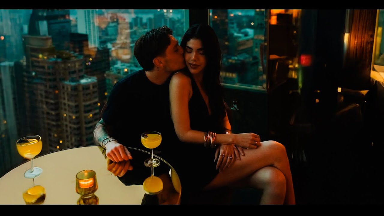 Peso Pluma, Tito Doble P style  - Por Amarte Asi (Music Video)
