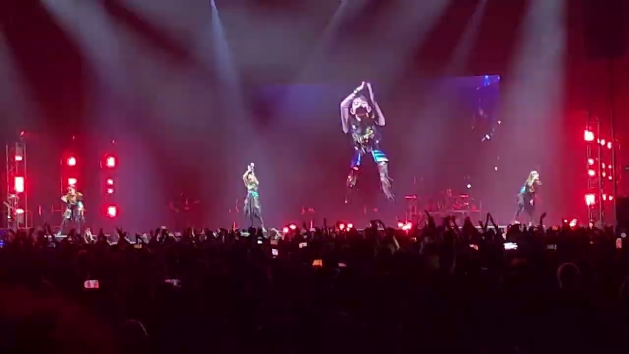 BabyMetal Gimmie Chocolate Live Perth Australia 2026