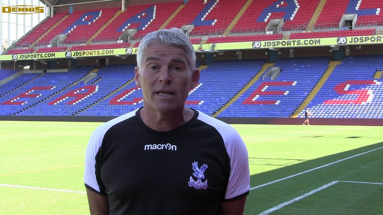 Crystal Palace Football Club head of grounds and estates chooses Dennis G860 mowers