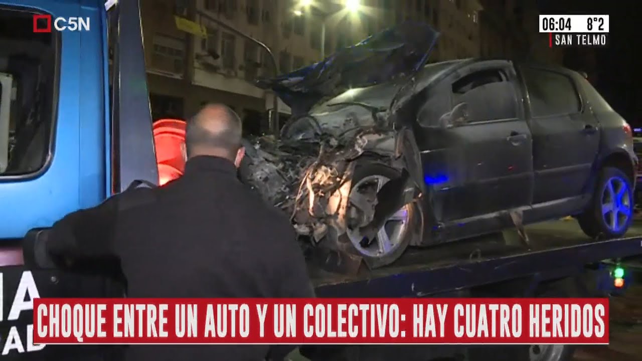 Violento choque entre auto y colectivo en San Telmo: hay cuatro heridos
